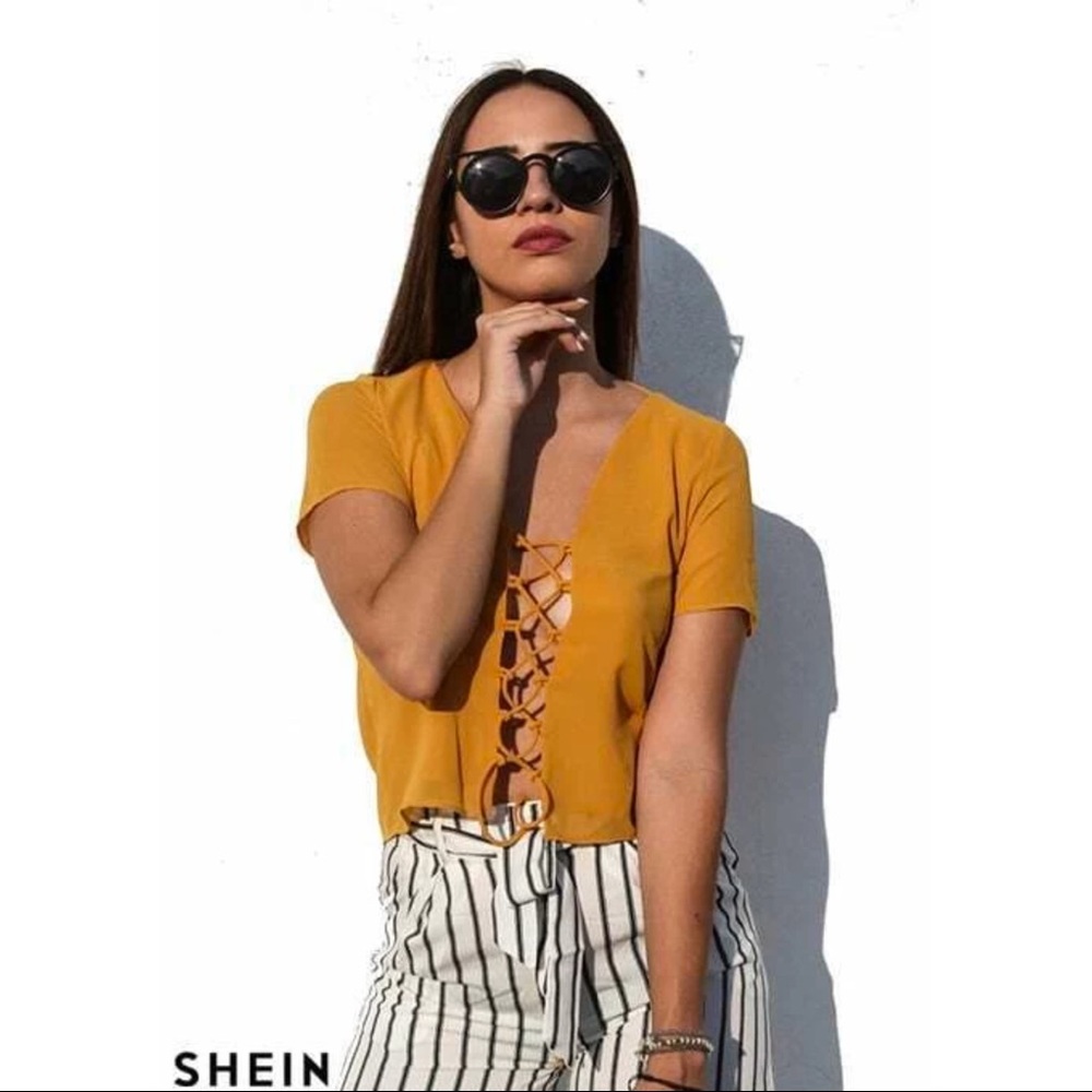 NWOT Lace Up Self Tie V Back Chiffon Blouse